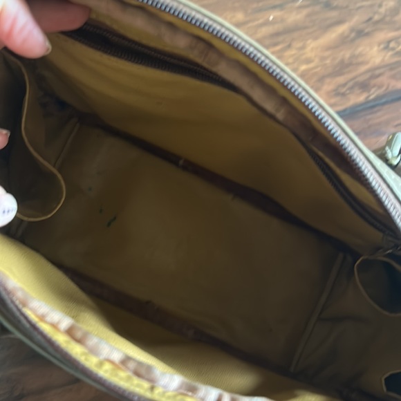 Vintage 1980’s Authentic Gucci Handbag - Picture 9 of 9